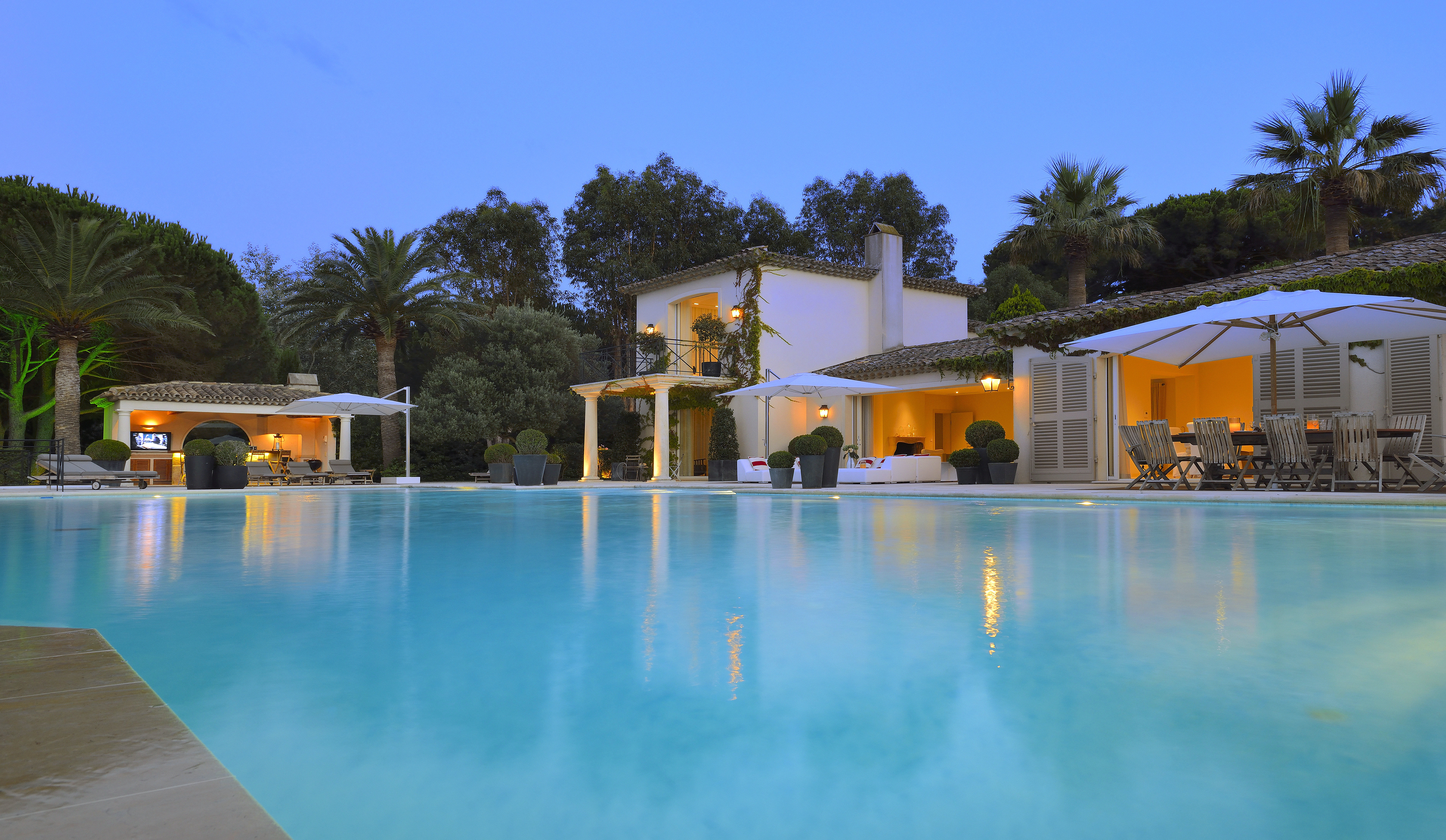 Villa Satine - A Beachfront Villa in St. Tropez